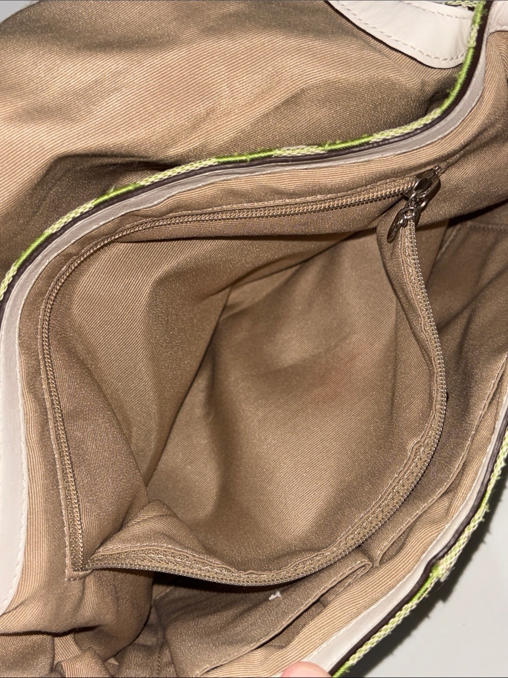 vintage Y2K-era Coach Soho Signature Flap Bag (specifically style F15668) - Picture 13 of 16